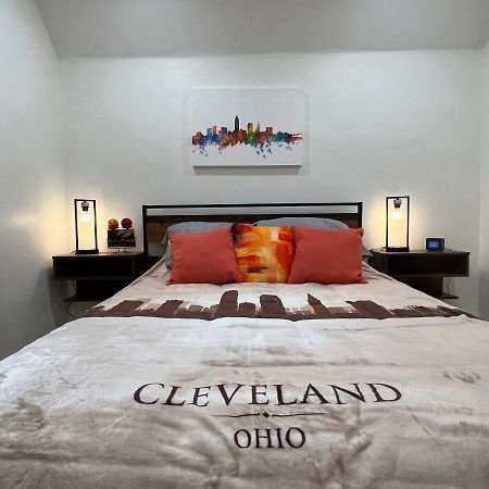 Trendy In Tremont, Cleveland Apartment Exterior photo