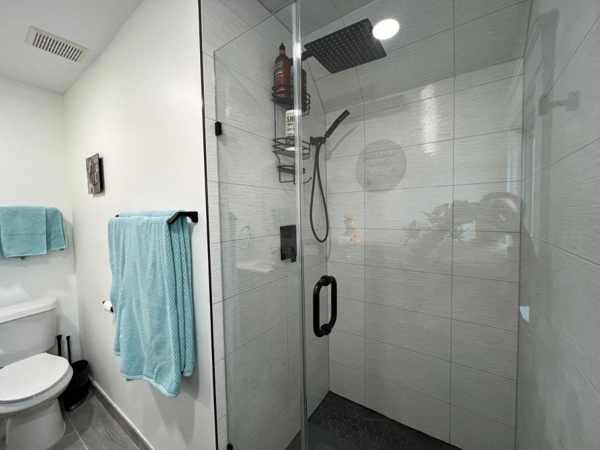 Trendy In Tremont, Cleveland Apartment Exterior photo